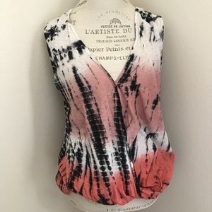 Red Hahte top
